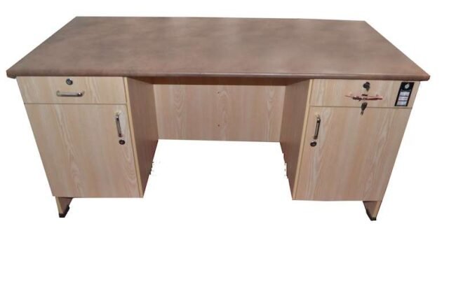 Western Interio Office Table